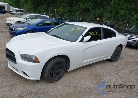 2013 Dodge Charger Police из США, поврежденный, VIN 2C3CDXAT8DH538423